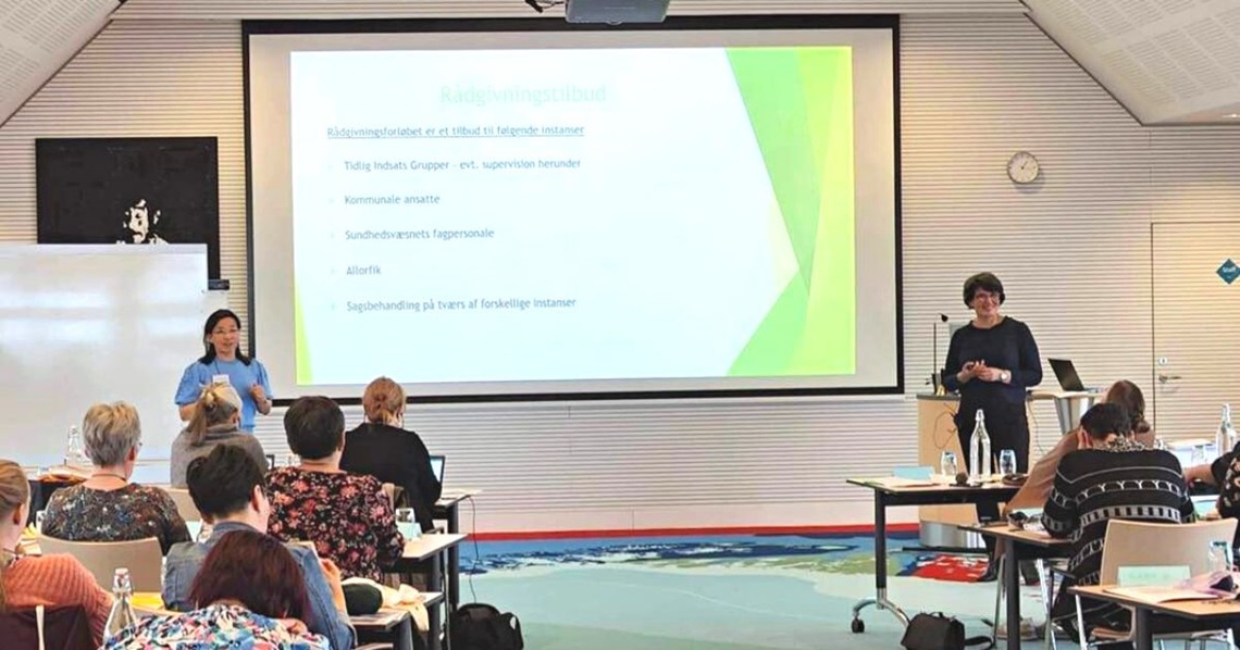 Agathe og Else holder oplæg for Tidlig Indsats grupperne i Ilulissat