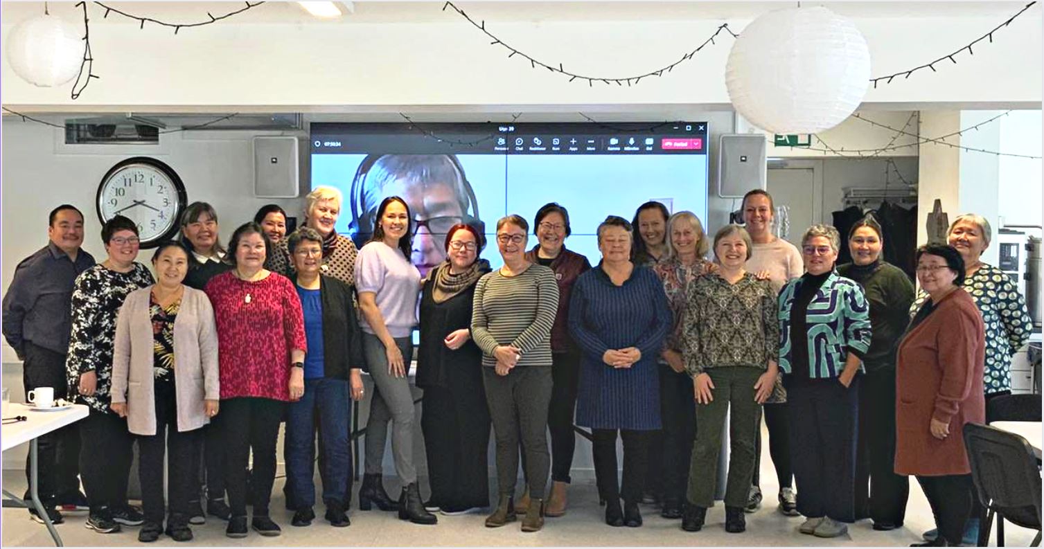 Møde mellem fagchef koordinatorer og pædagogiske konsulenter på billedes sammen med Socialstyrelsens Afdeling for børns udvikling